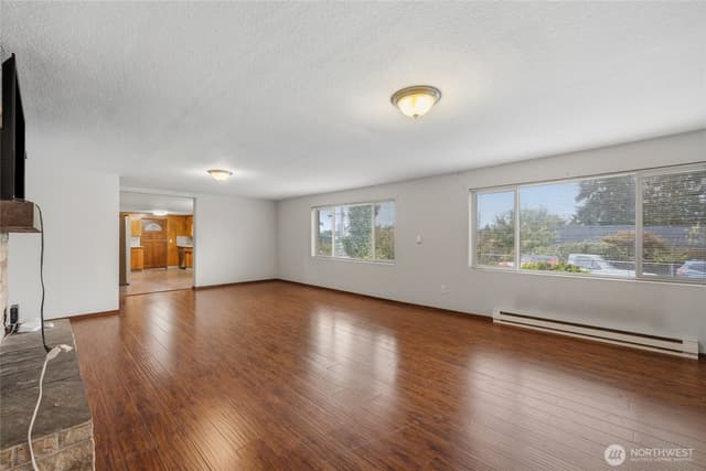 Property photo for 702 E 51st Street, Tacoma photo 4