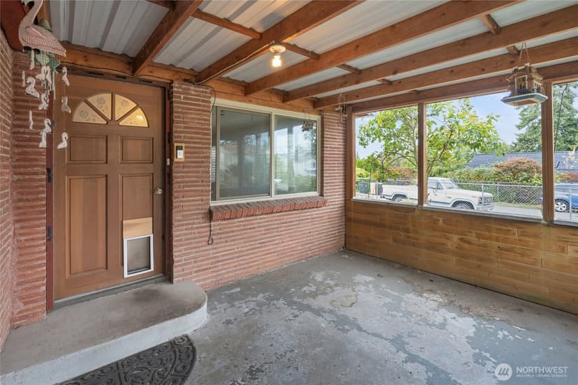 Property photo for 702 E 51st Street, Tacoma photo 2
