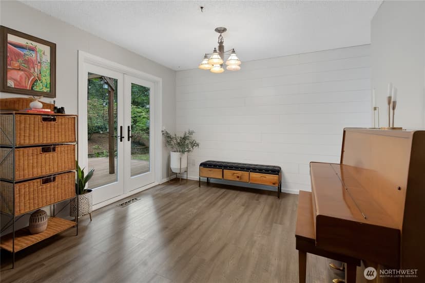 Property photo for 3510 SE St Pauls Ct, Port Orchard photo 9