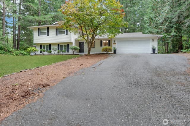 Property photo for 3510 SE St Pauls Ct, Port Orchard