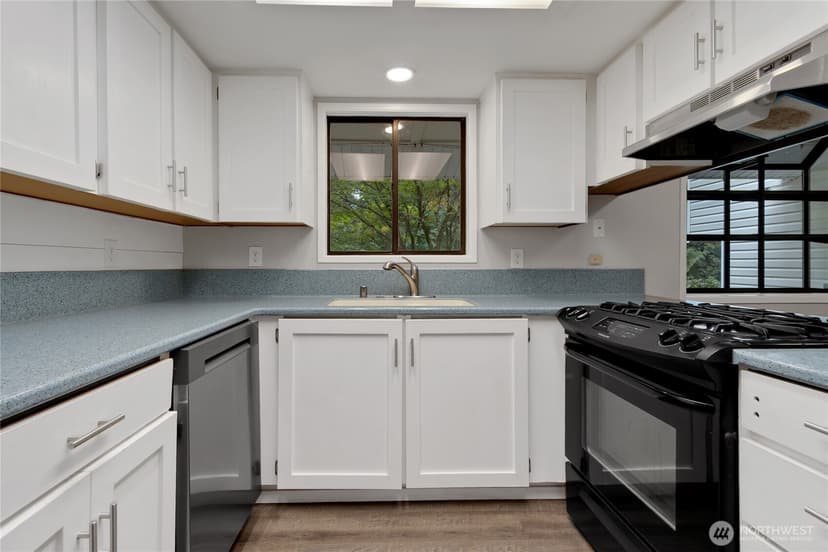 Property photo for 3510 SE St Pauls Ct, Port Orchard photo 11