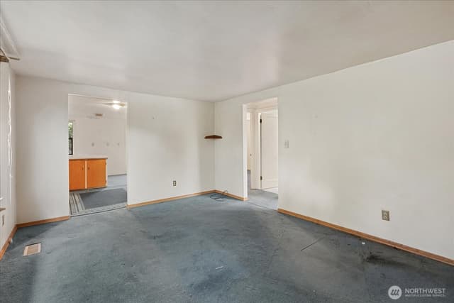 Property photo for 2510 NE 145th Street, Shoreline photo 4