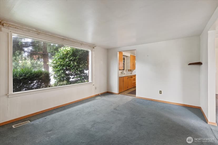 Property photo for 2510 NE 145th Street, Shoreline photo 6