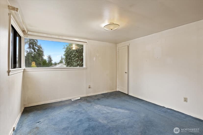 Property photo for 2510 NE 145th Street, Shoreline photo 14