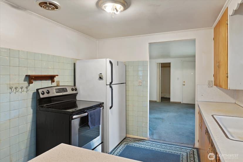 Property photo for 2510 NE 145th Street, Shoreline photo 10