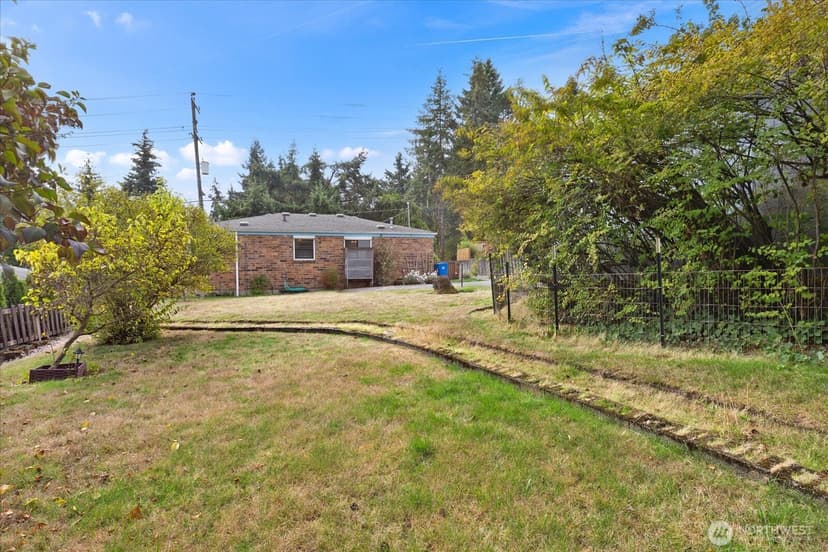 Property photo for 2510 NE 145th Street, Shoreline photo 25