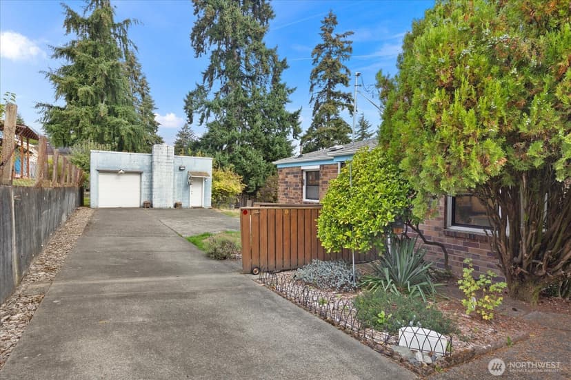 Property photo for 2510 NE 145th Street, Shoreline photo 28
