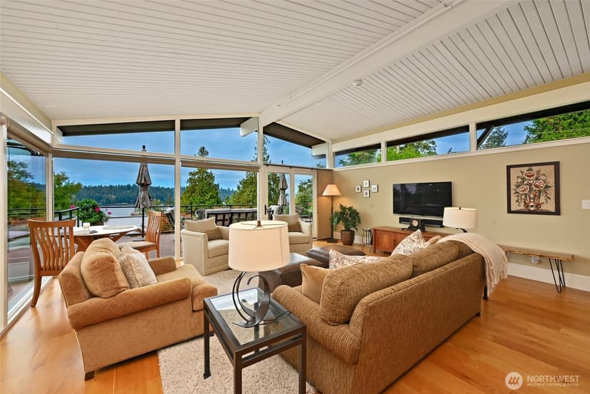Property photo for 7731 SE 58th ST, Mercer Island photo 3