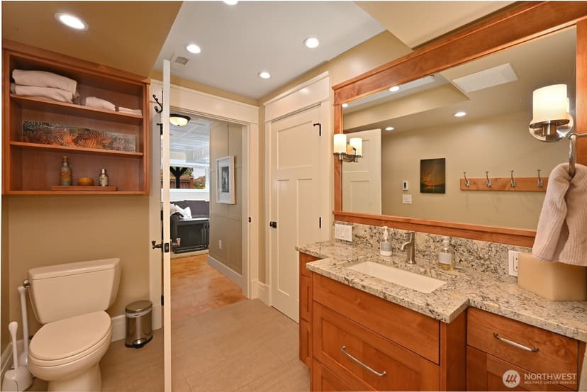 Property photo for 7731 SE 58th ST, Mercer Island photo 18