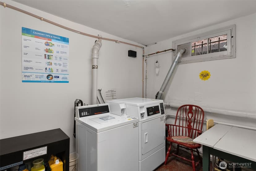 Property photo for 516 E Thomas Street #102, Seattle photo 17