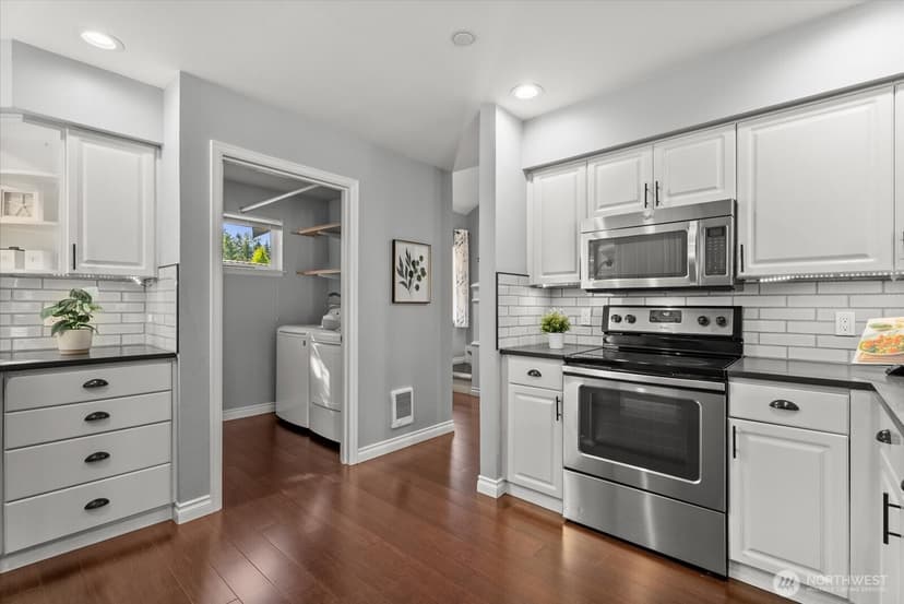 Property photo for 2300 Jefferson Ave NE #G131, Renton photo 5