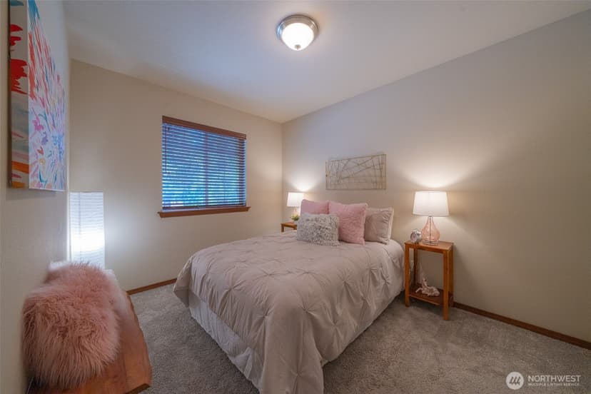 Property photo for 9212 18th Avenue W, Everett photo 26