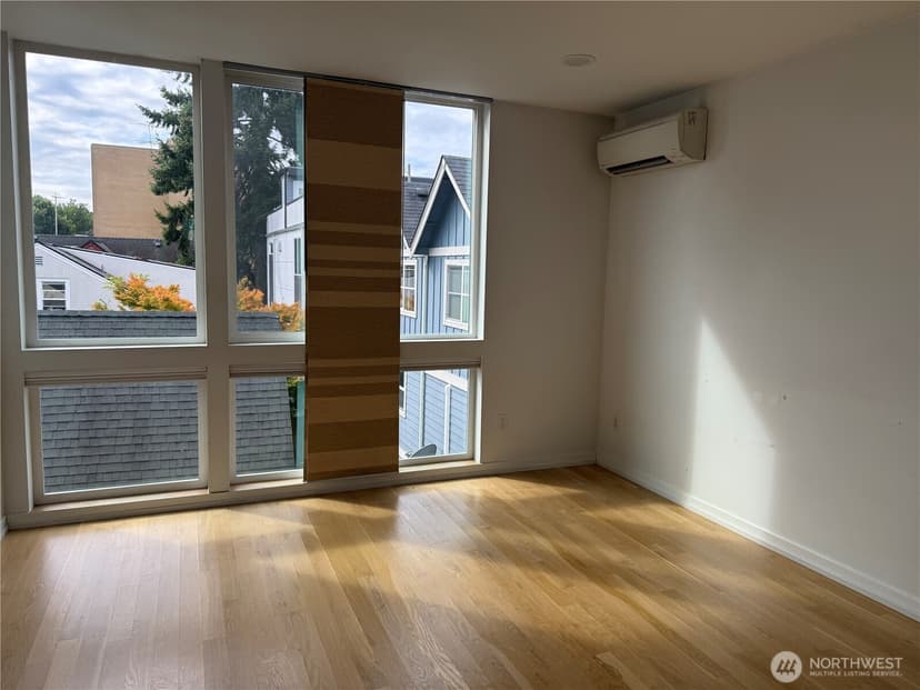 Property photo for 6317 34th Avenue, Seattle photo 9