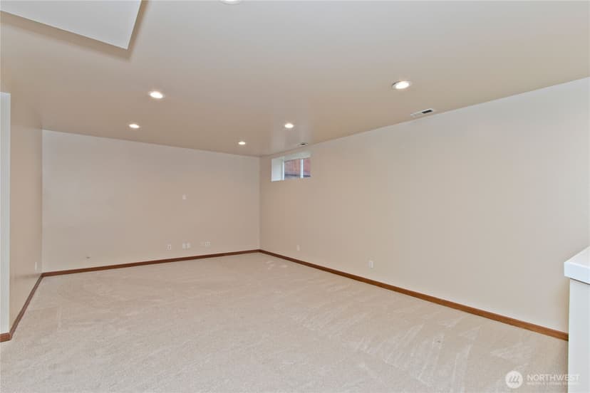 Property photo for 24012 220th Place SE, Maple Valley photo 28
