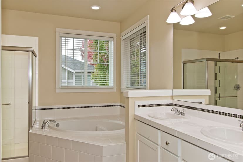 Property photo for 24012 220th Place SE, Maple Valley photo 17