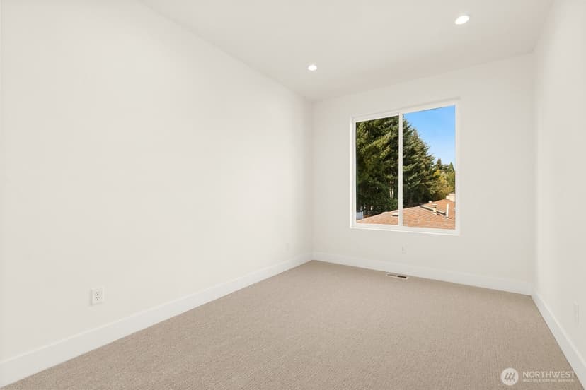 Property photo for 1607 Kennewick Avenue NE, Renton photo 35