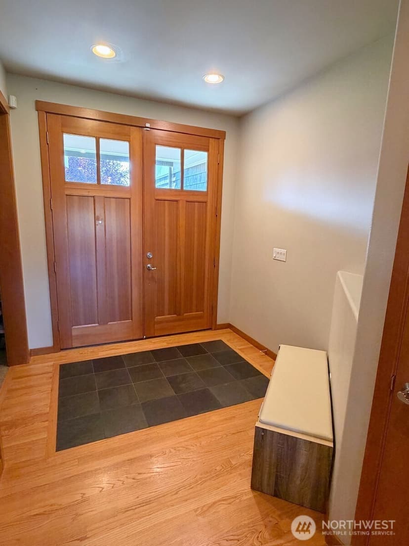 Property photo for 9207 28th Street Ct E, Edgewood photo 5
