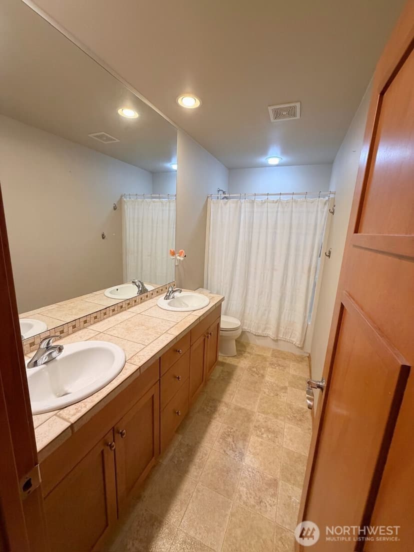 Property photo for 9207 28th Street Ct E, Edgewood photo 19