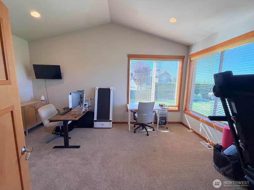 Property photo for 9207 28th Street Ct E, Edgewood photo 11