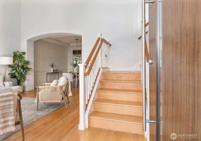 Property photo for 18433 Hawksview Drive, Arlington photo 6