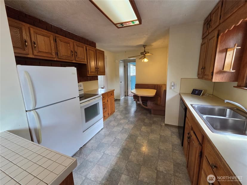 Property photo for 448 Pelly Avenue N, Renton photo 6