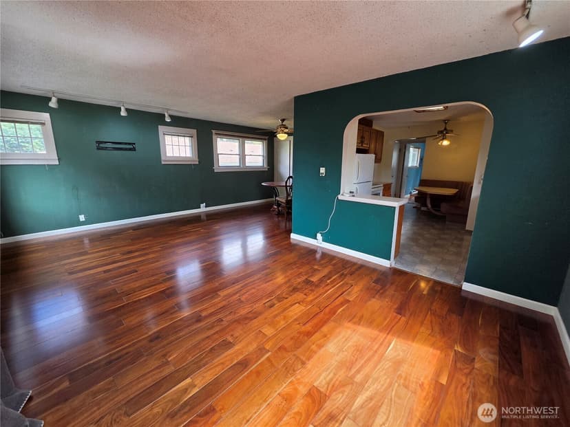 Property photo for 448 Pelly Avenue N, Renton photo 3