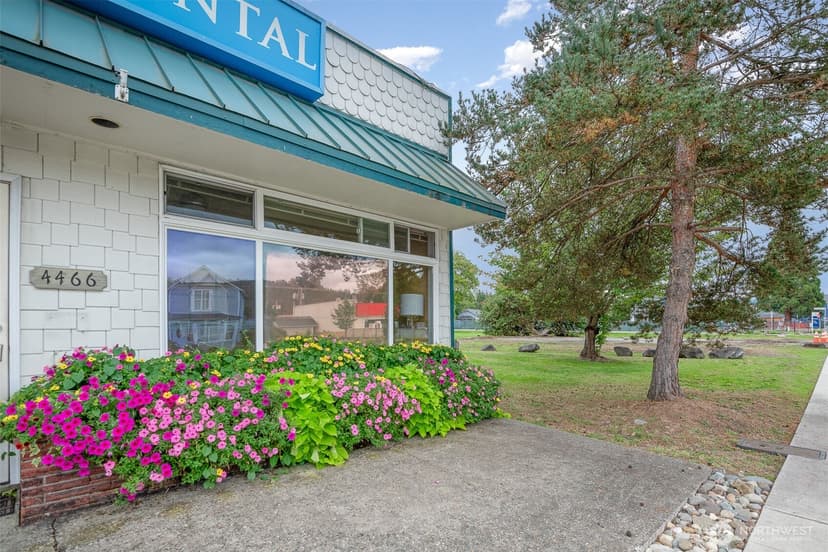 Property photo for 4466 Tolt Avenue, Carnation photo 6
