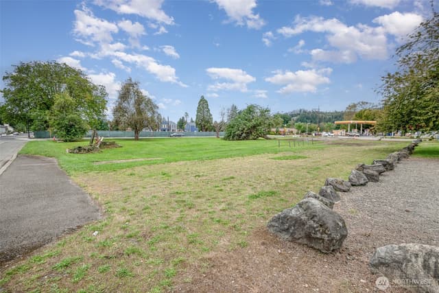 Property photo for 4466 Tolt Avenue, Carnation photo 3