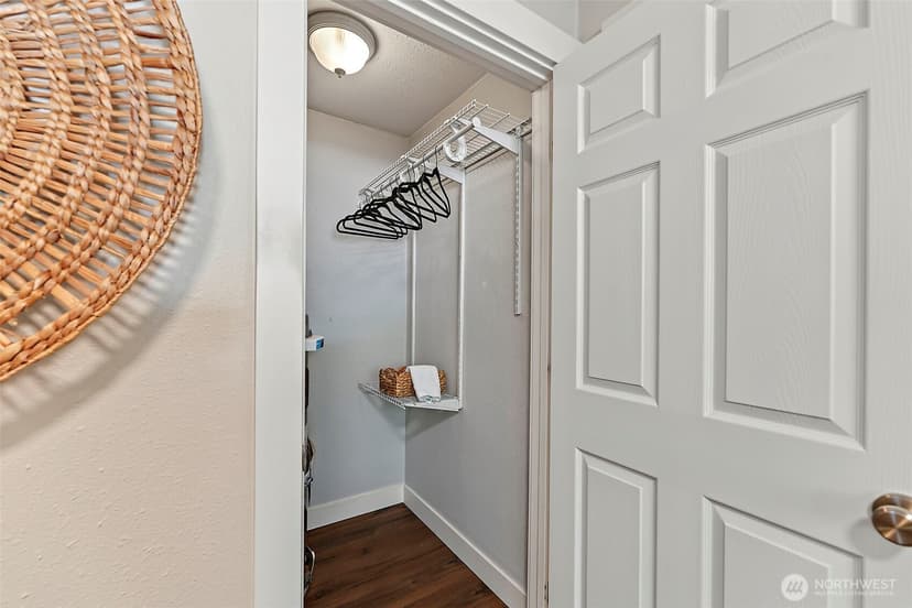 Property photo for 10024 Angeline Road E, Bonney Lake photo 24