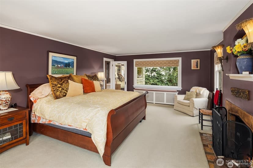 Property photo for 3333 43rd Avenue NE, Seattle photo 18