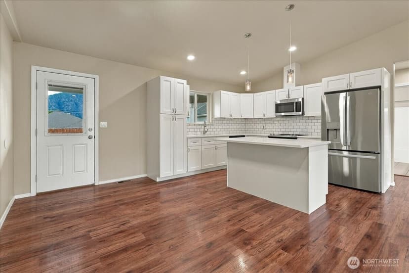 Property photo for 405 Ridgewood Drive, Manson photo 14