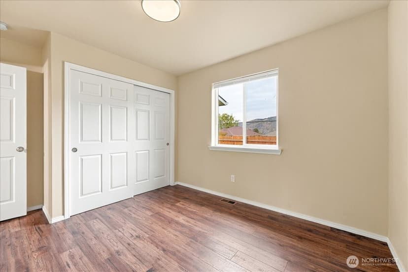 Property photo for 405 Ridgewood Drive, Manson photo 32