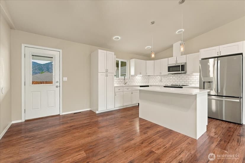 Property photo for 405 Ridgewood Drive, Manson photo 12