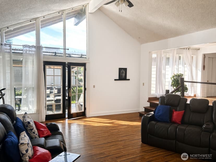 Property photo for 9930 S Beacon Avenue, Seattle photo 6