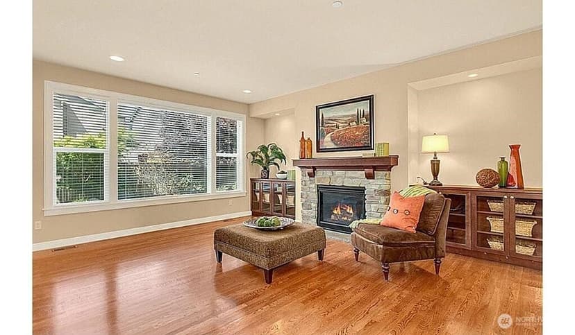 Property photo for 16652 NE 120th Street NE, Redmond photo 2