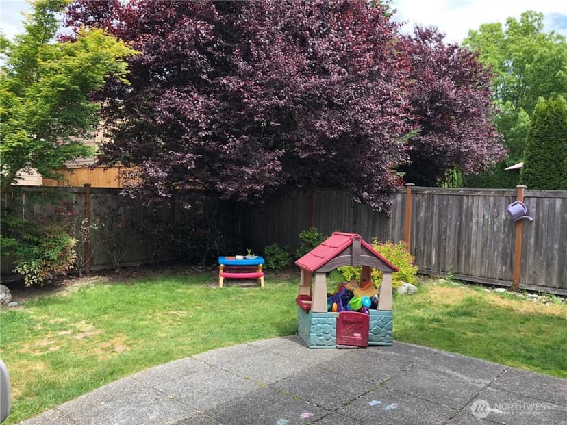 Property photo for 16652 NE 120th Street NE, Redmond photo 9