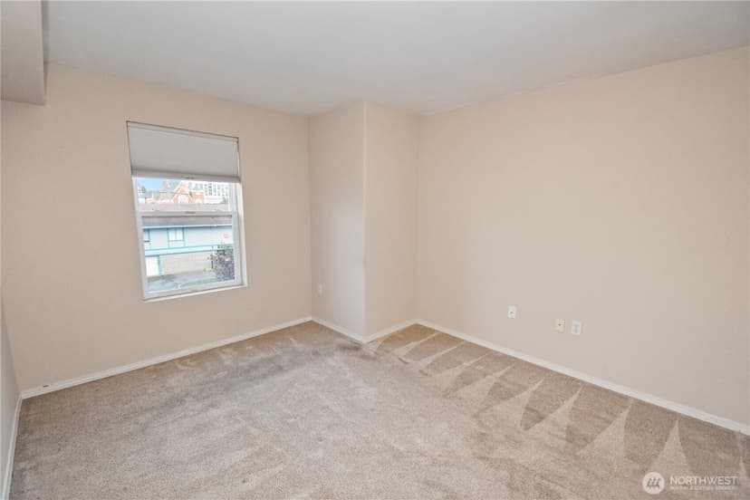Property photo for 2522 Rucker Avenue #408, Everett photo 24