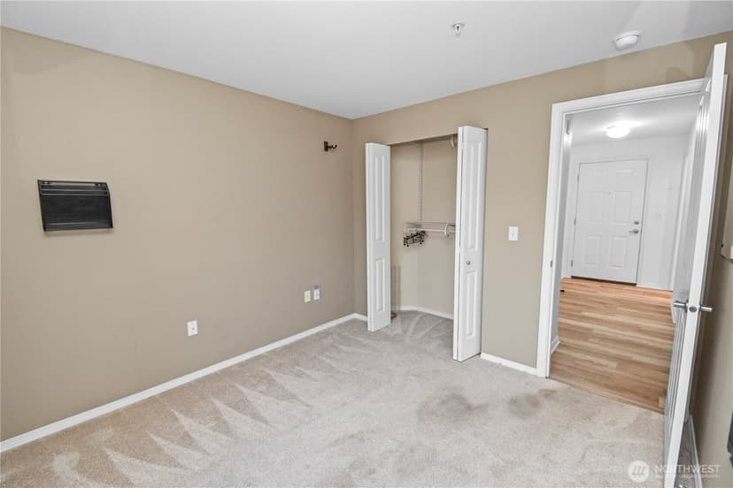 Property photo for 2522 Rucker Avenue #408, Everett photo 29