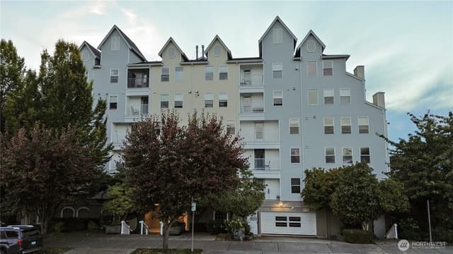 Property photo for 2522 Rucker Avenue #408, Everett