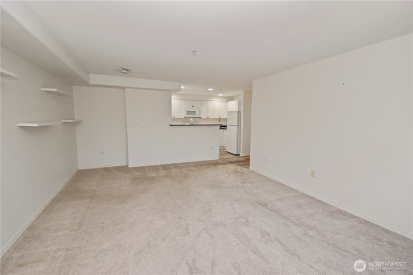Property photo for 2522 Rucker Avenue #408, Everett photo 11