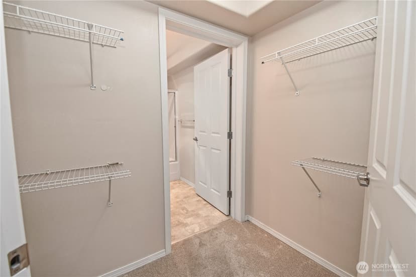 Property photo for 2522 Rucker Avenue #408, Everett photo 25
