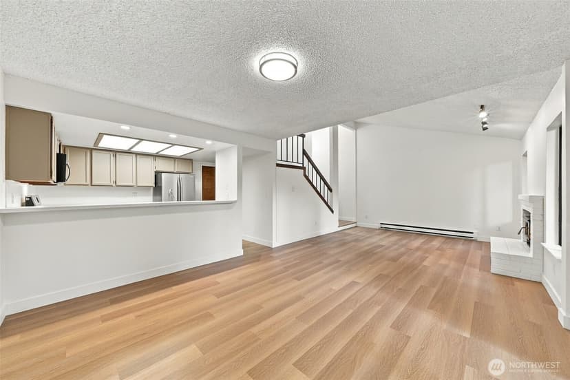 Property photo for 4802 SW 317th Lane #C, Federal Way photo 11