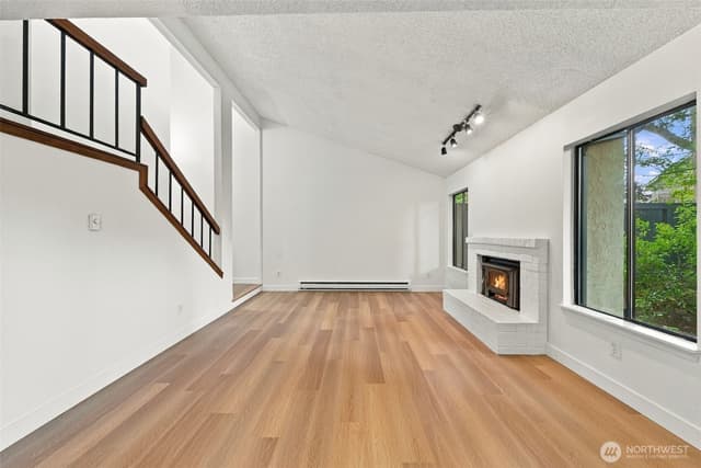 Property photo for 4802 SW 317th Lane #C, Federal Way photo 5
