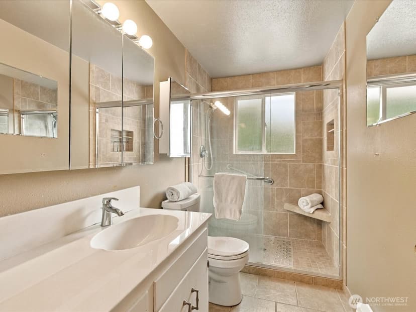 Property photo for 7637 Tacoma Avenue S, Tacoma photo 21