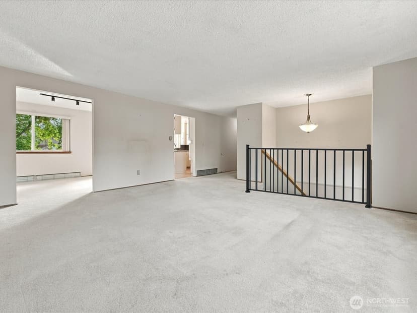 Property photo for 7637 Tacoma Avenue S, Tacoma photo 8
