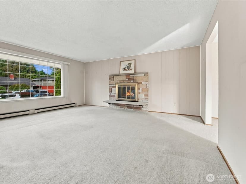 Property photo for 7637 Tacoma Avenue S, Tacoma photo 5