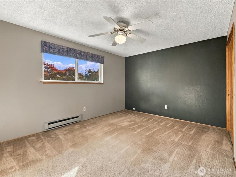Property photo for 7637 Tacoma Avenue S, Tacoma photo 15
