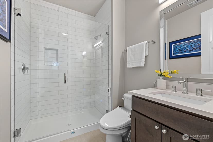 Property photo for 1435 7th Place S, Edmonds photo 18