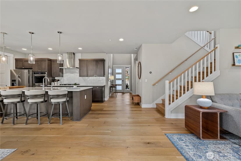 Property photo for 1435 7th Place S, Edmonds photo 16