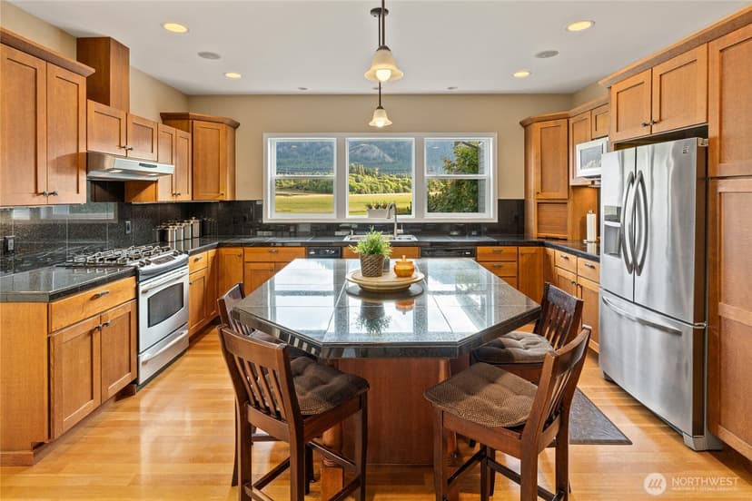 Property photo for 430 Pays Road, Cle Elum photo 8